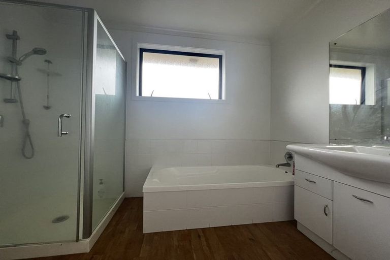 Photo of property in 20 Richardson Avenue, Pukekohe, 2120