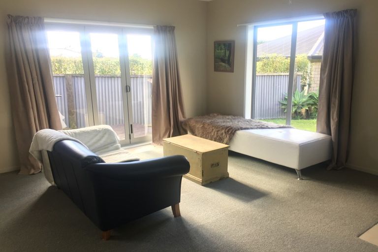 Photo of property in 4a Tuakau Road, Pukekohe, 2120