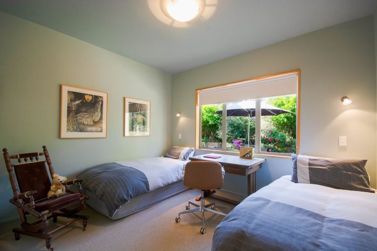 Photo of property in 33 Seaview Lane, Wainui, French Farm, 7582