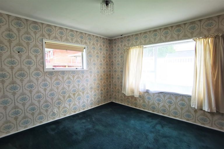 Photo of property in 1/6 Hemsway Place, Sunnyhills, Auckland, 2010