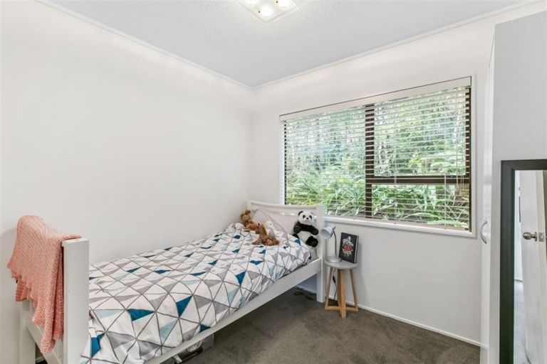 Photo of property in 3/165 Balmain Road, Birkenhead, Auckland, 0626