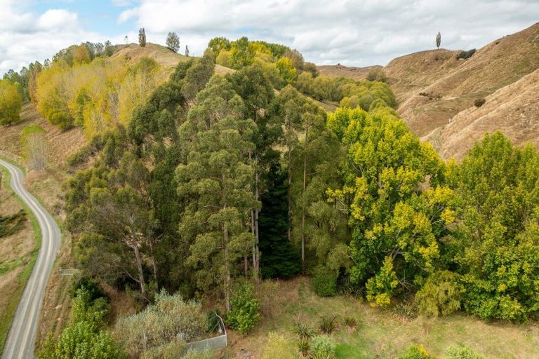 Photo of property in 108 Mangapapa Road, Ohingaiti, Hunterville, 4783