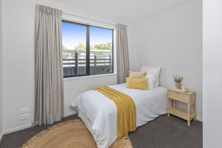 Photo of property in 5 Piripiri Place, Broomfield, Christchurch, 8042