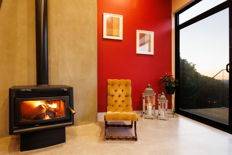 Photo of property in 631 Pahiatua Aokautere Road, Aokautere, Palmerston North, 4471