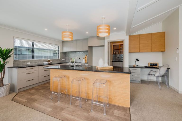 Photo of property in 128a Main Road, Katikati, 3129