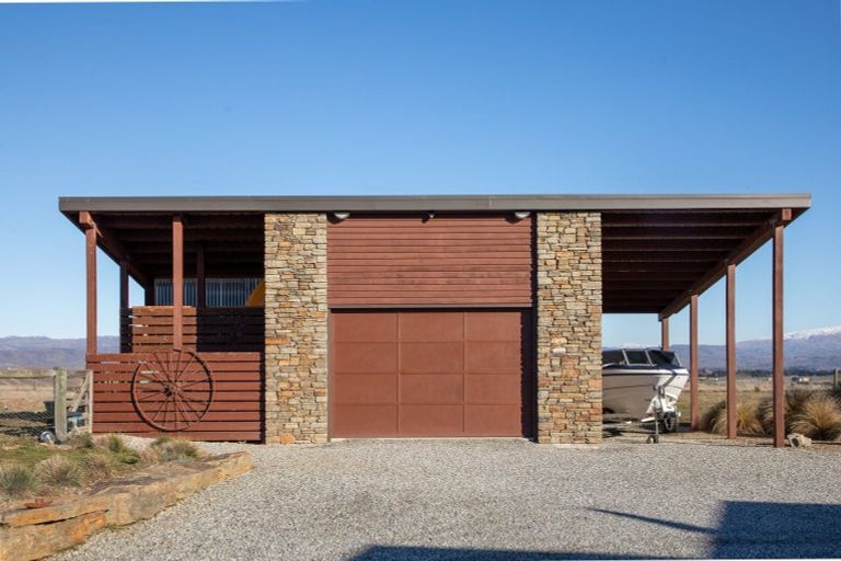 Photo of property in 309 Golden Road, Springvale, Alexandra, 9393