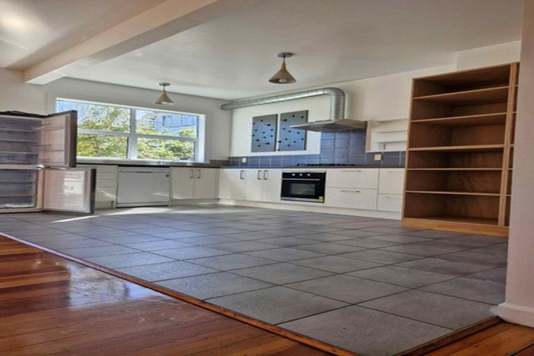 Photo of property in 88b Townsend Road, Miramar, Wellington, 6022