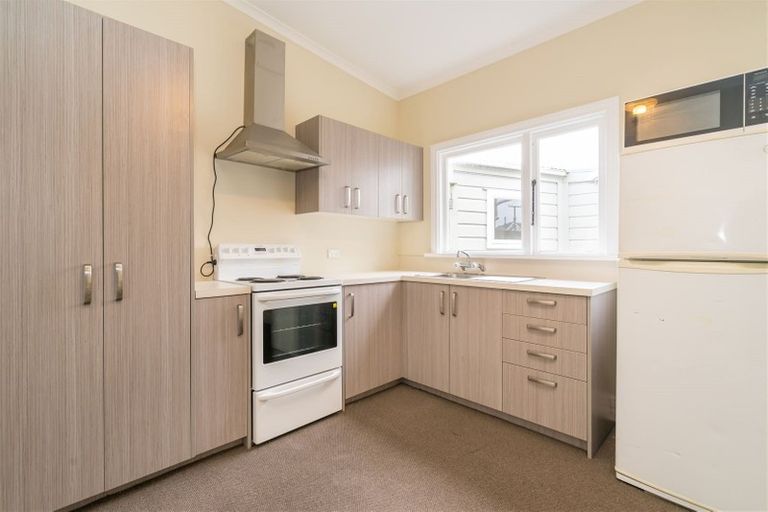 Photo of property in 2 Prendergast Street, South Dunedin, Dunedin, 9012