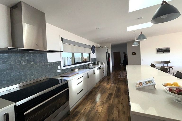 Photo of property in 1 Koura Road, Atawhai, Nelson, 7010