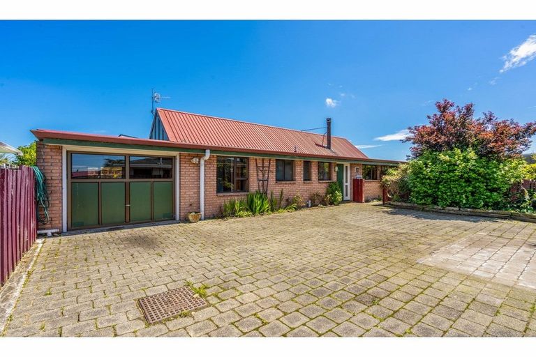 Photo of property in 51 Wye Street, Newfield, Invercargill, 9812