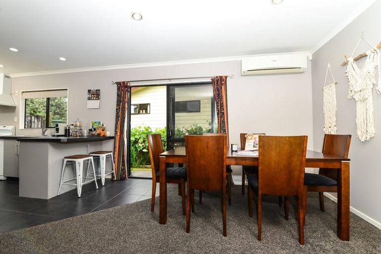 Photo of property in 30b Cotton Street, St Andrews, Hamilton, 3200
