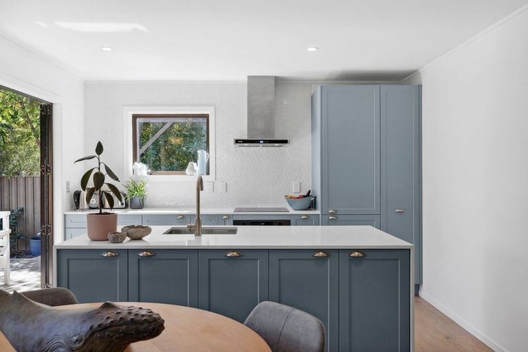 Photo of property in 22 Rata Street, Wanaka, 9305