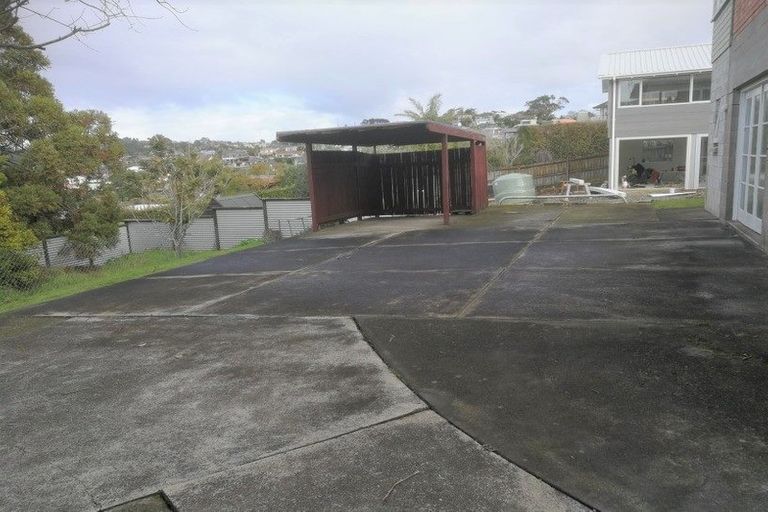 Photo of property in 1/24 Knights Road, Rothesay Bay, Auckland, 0630