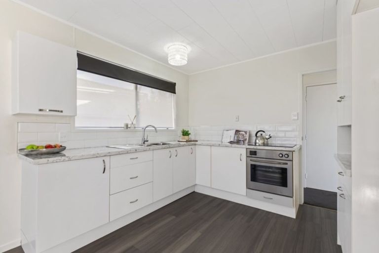 Photo of property in 69 Mckinstry Avenue, Mangere East, Auckland, 2024