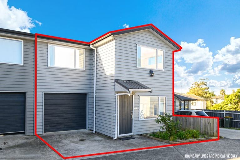 Photo of property in 1/67a Metcalfe Road, Ranui, Auckland, 0612