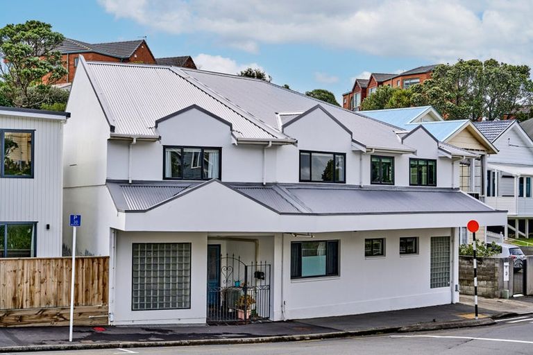 Photo of property in 1b Arawa Road, Hataitai, Wellington, 6021