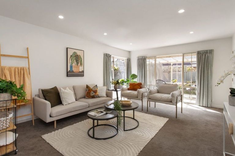 Photo of property in 89 Peer Street, Ilam, Christchurch, 8041