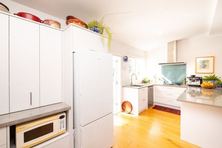 Photo of property in 55 Franklin Road, Bay View, Napier, 4104