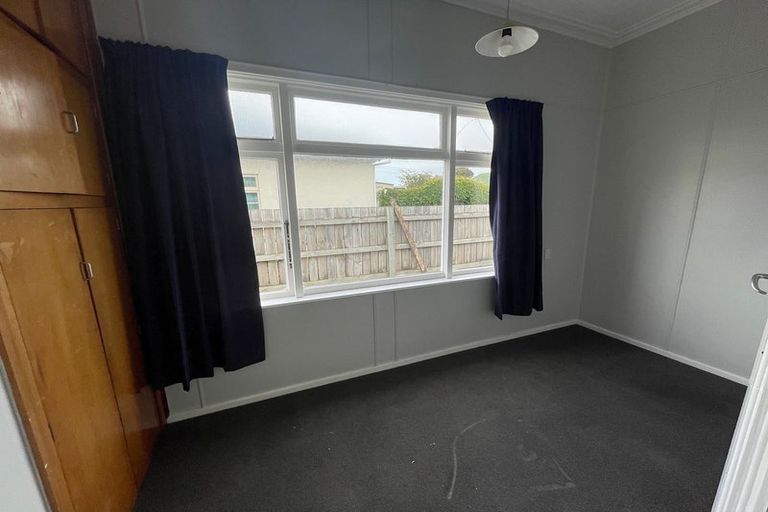 Photo of property in 122 Bay View Road, South Dunedin, Dunedin, 9012