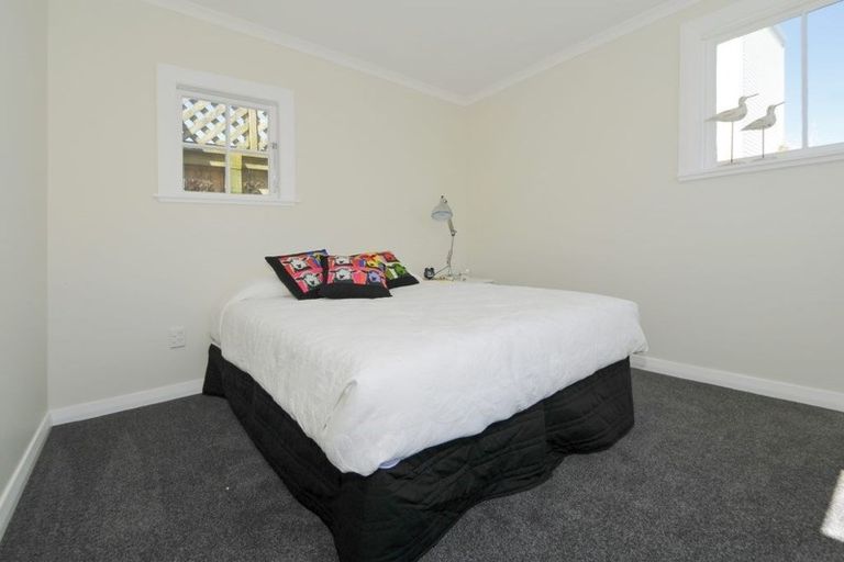 Photo of property in 22 Elizabeth Street, Petone, Lower Hutt, 5012