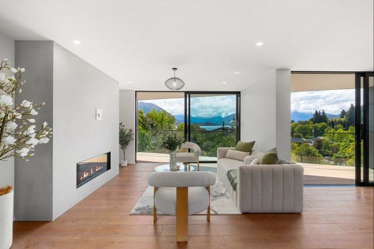 Photo of property in 30a Chalmers Street, Wanaka, 9305