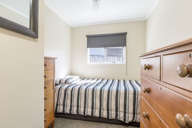 Photo of property in 39b Brian Crescent, Stanmore Bay, Whangaparaoa, 0932