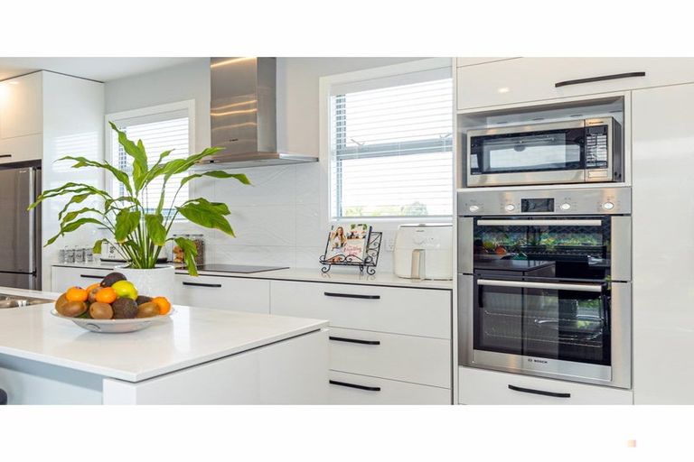 Photo of property in 28 Meadowstone Street, Gleniti, Timaru, 7910