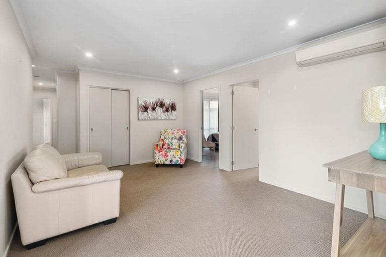 Photo of property in 62 Carroll Place, Owhata, Rotorua, 3010