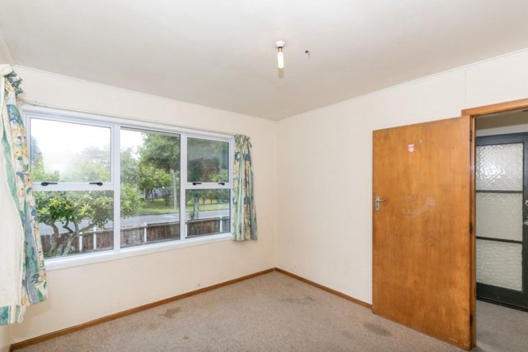 Photo of property in 5 Minifie Avenue, Melville, Hamilton, 3206