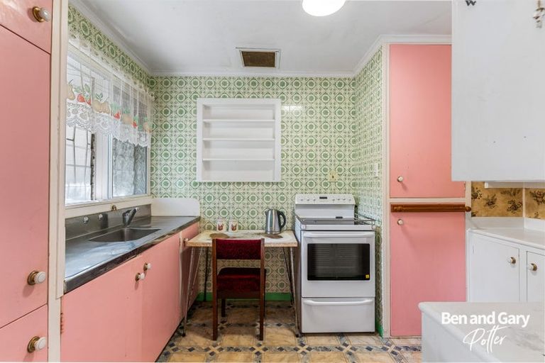 Photo of property in 63 Corunna Road, Milford, Auckland, 0620