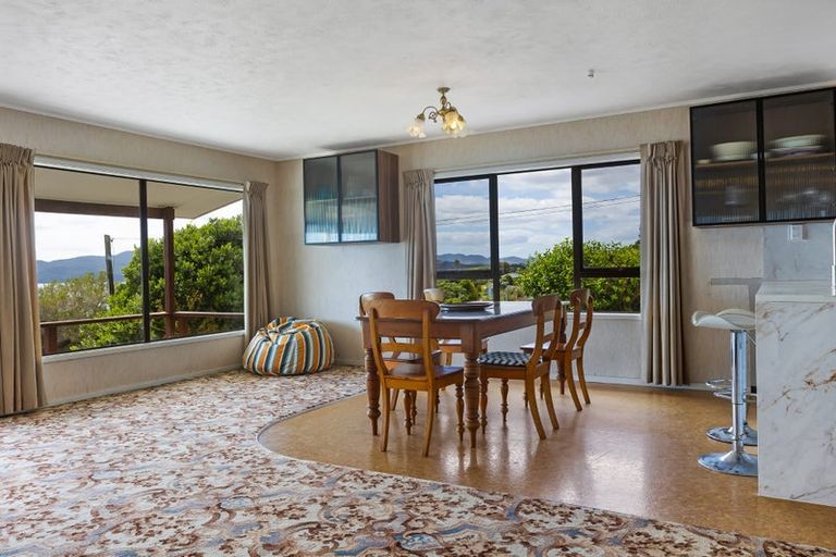 Photo of property in 20 Leslie Road, Cable Bay, 0420