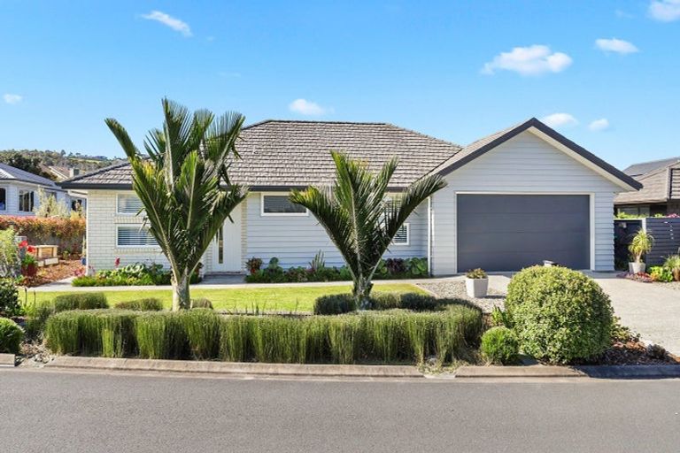 Photo of property in 14 Trevally Place, Snells Beach, 0920