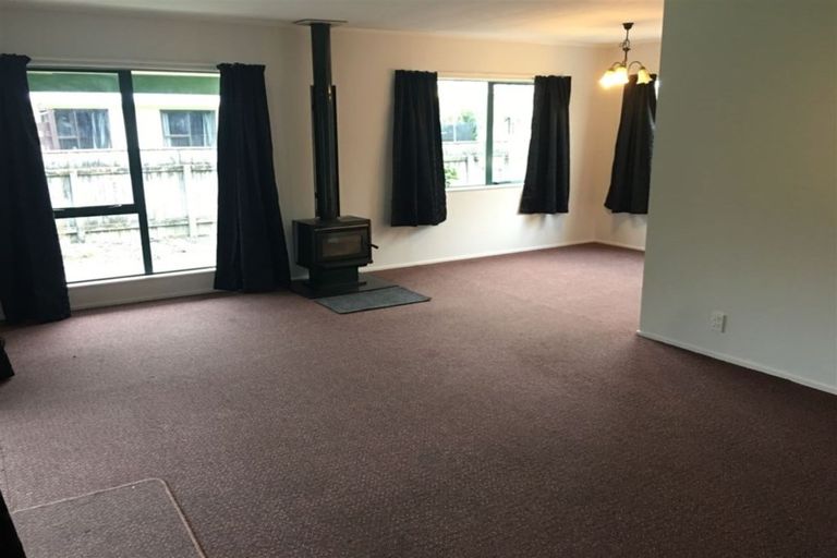 Photo of property in 17 Atkinson Street, Masterton, 5810