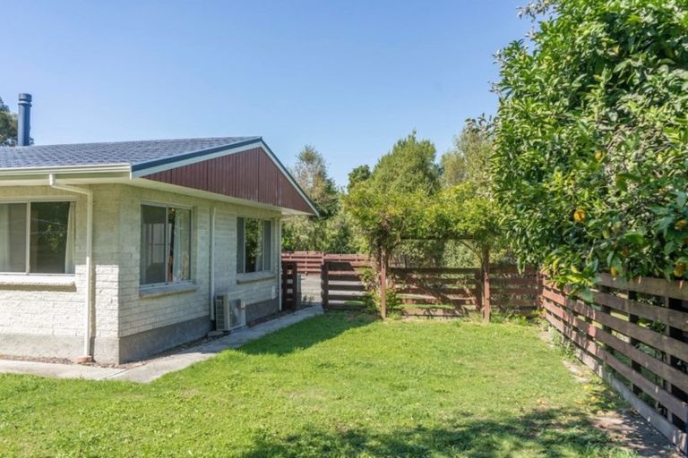 Photo of property in 15b Bell Street, Featherston, 5710