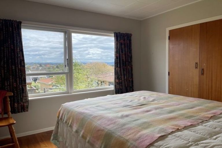 Photo of property in 4 Clivedene Street, Matua, Tauranga, 3110