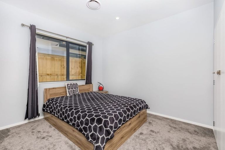 Photo of property in 91 Nobilo Road, Kumeu, 0810