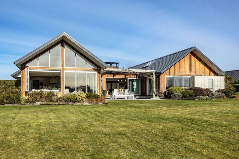 Photo of property in 23 Te Haunui Lane, Pegasus, 7612