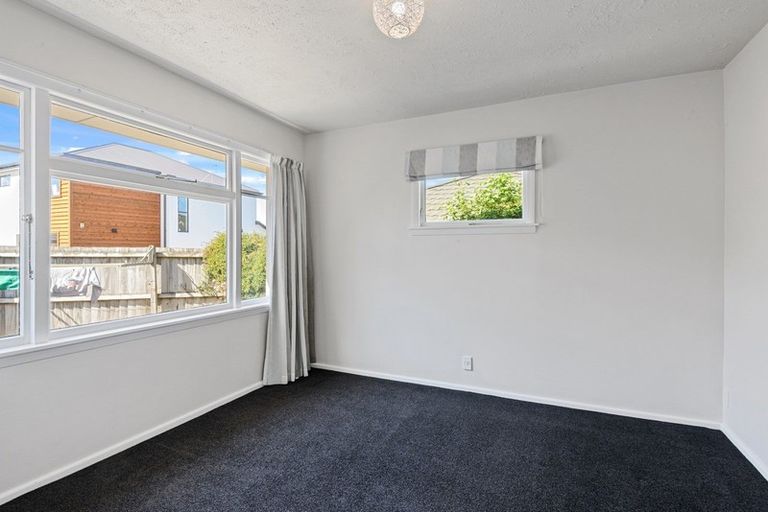 Photo of property in 12 Angela Street, Upper Riccarton, Christchurch, 8041