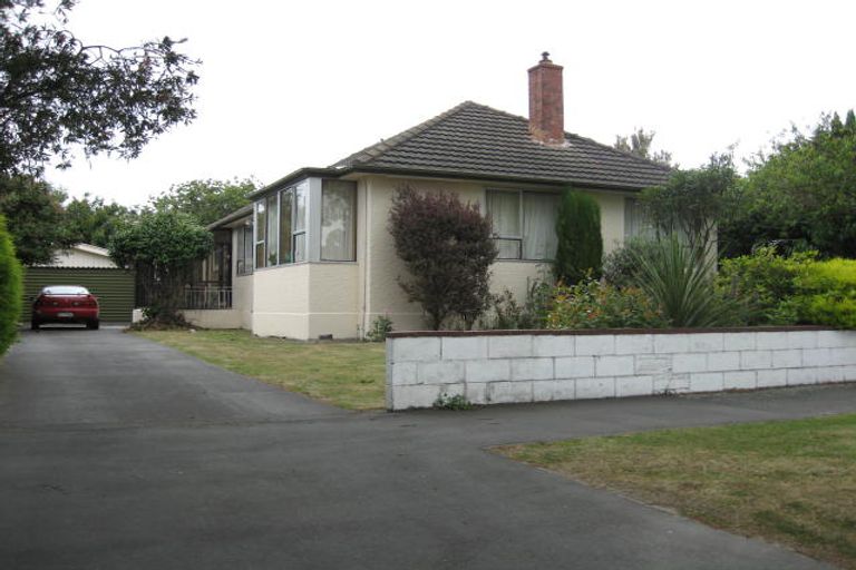 Photo of property in 26 Ballantyne Avenue, Upper Riccarton, Christchurch, 8041