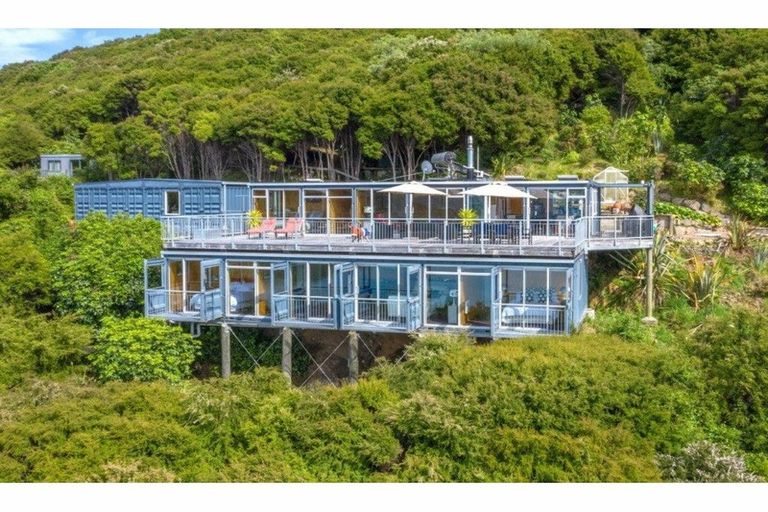 Photo of property in 176 Wainui Main Road, French Farm, 7582