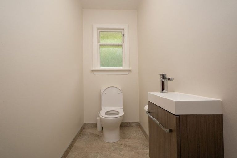 Photo of property in 60 Heriot Row, North Dunedin, Dunedin, 9016