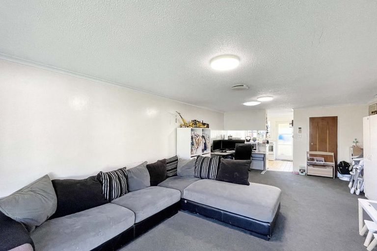 Photo of property in 5b Maire Street, Wainuiomata, Lower Hutt, 5014