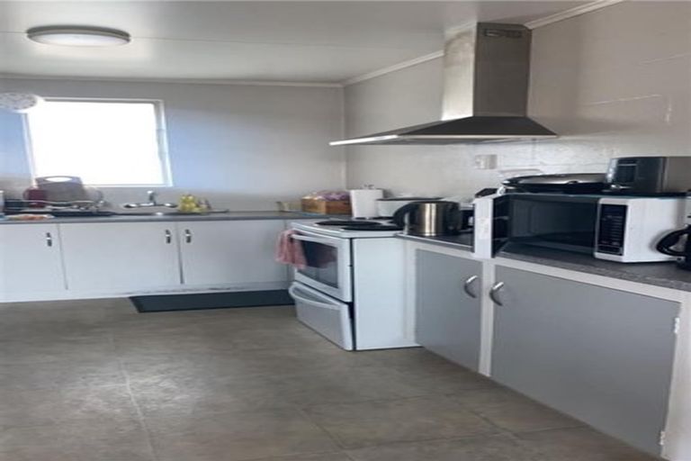 Photo of property in 130 Kew Road, Kew, Invercargill, 9812