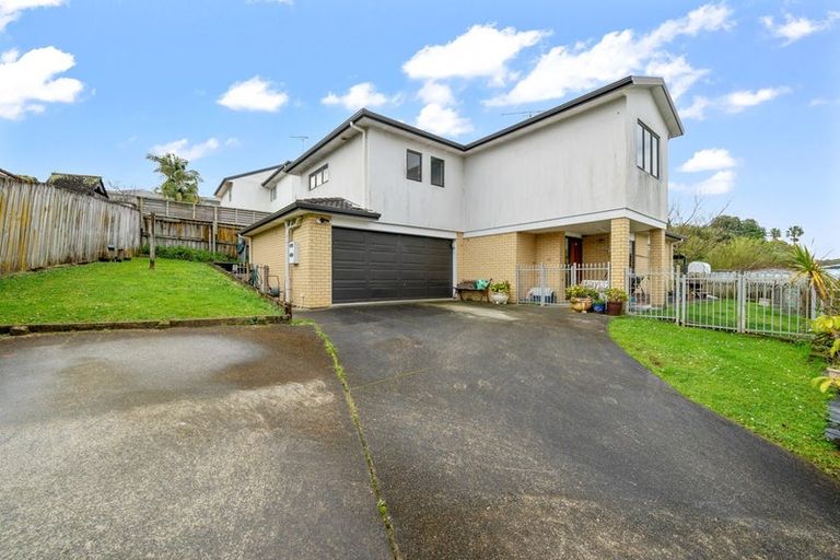 Photo of property in 83 Kamara Road, Glen Eden, Auckland, 0602