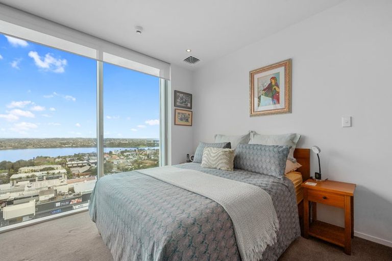 Photo of property in Sentinel Apartments, 1705/3 Northcroft Street, Takapuna, Auckland, 0622