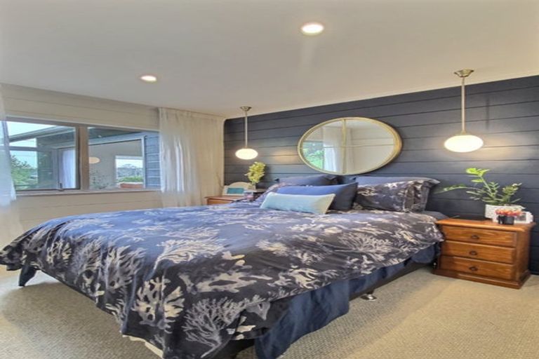 Photo of property in 37 Kawerau Avenue, Devonport, Auckland, 0624