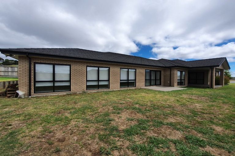 Photo of property in 9 Deol Drive, Pukekohe, 2120