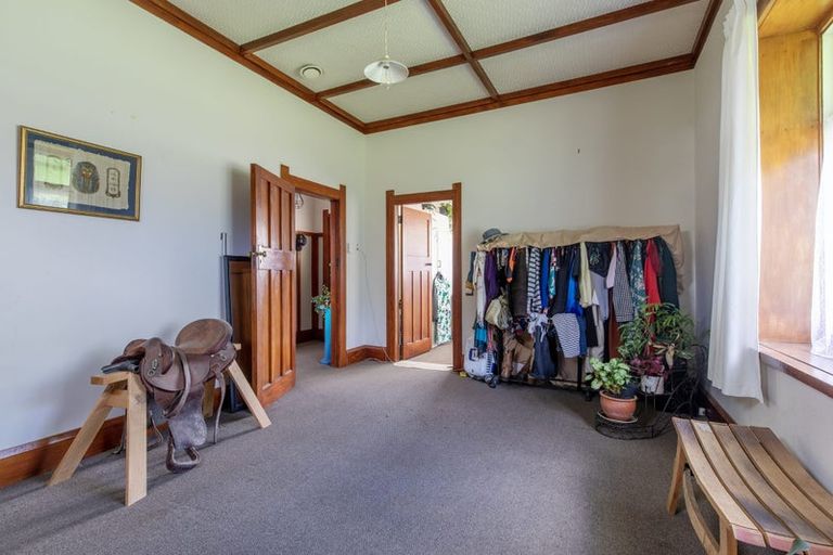 Photo of property in 13 Victoria Street, Waipawa, 4210