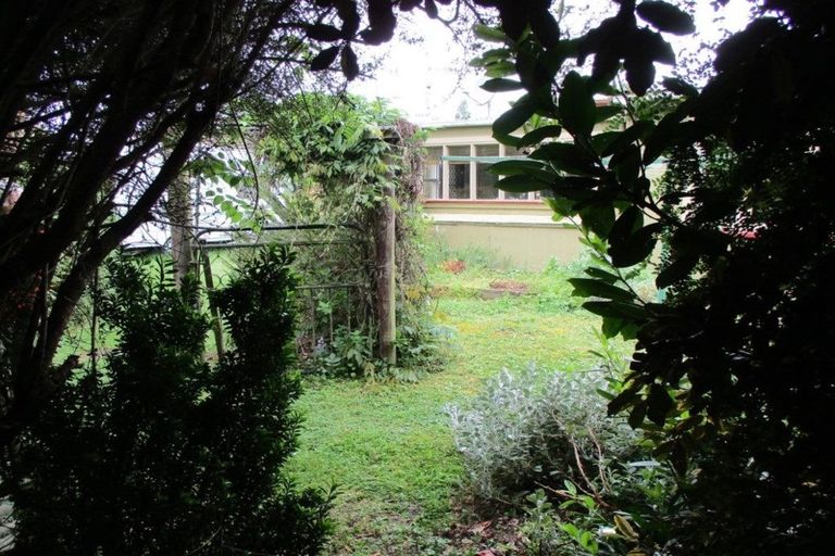 Photo of property in 5 George Street, Geraldine, 7930