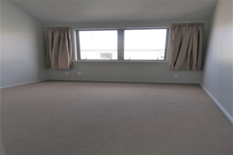 Photo of property in 9b Lambley Road, Titahi Bay, Porirua, 5022